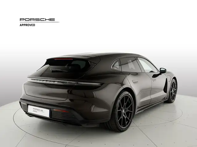 Porsche Taycan view 5