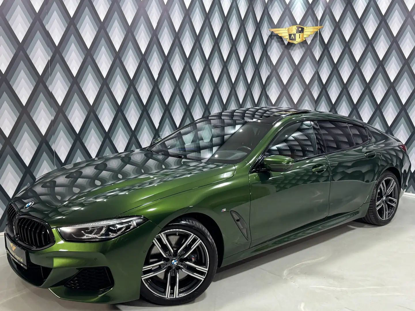 BMW 840 d xDrive Gran Coupe // M-PAKET // INDIVIDUAL // Grün - 2