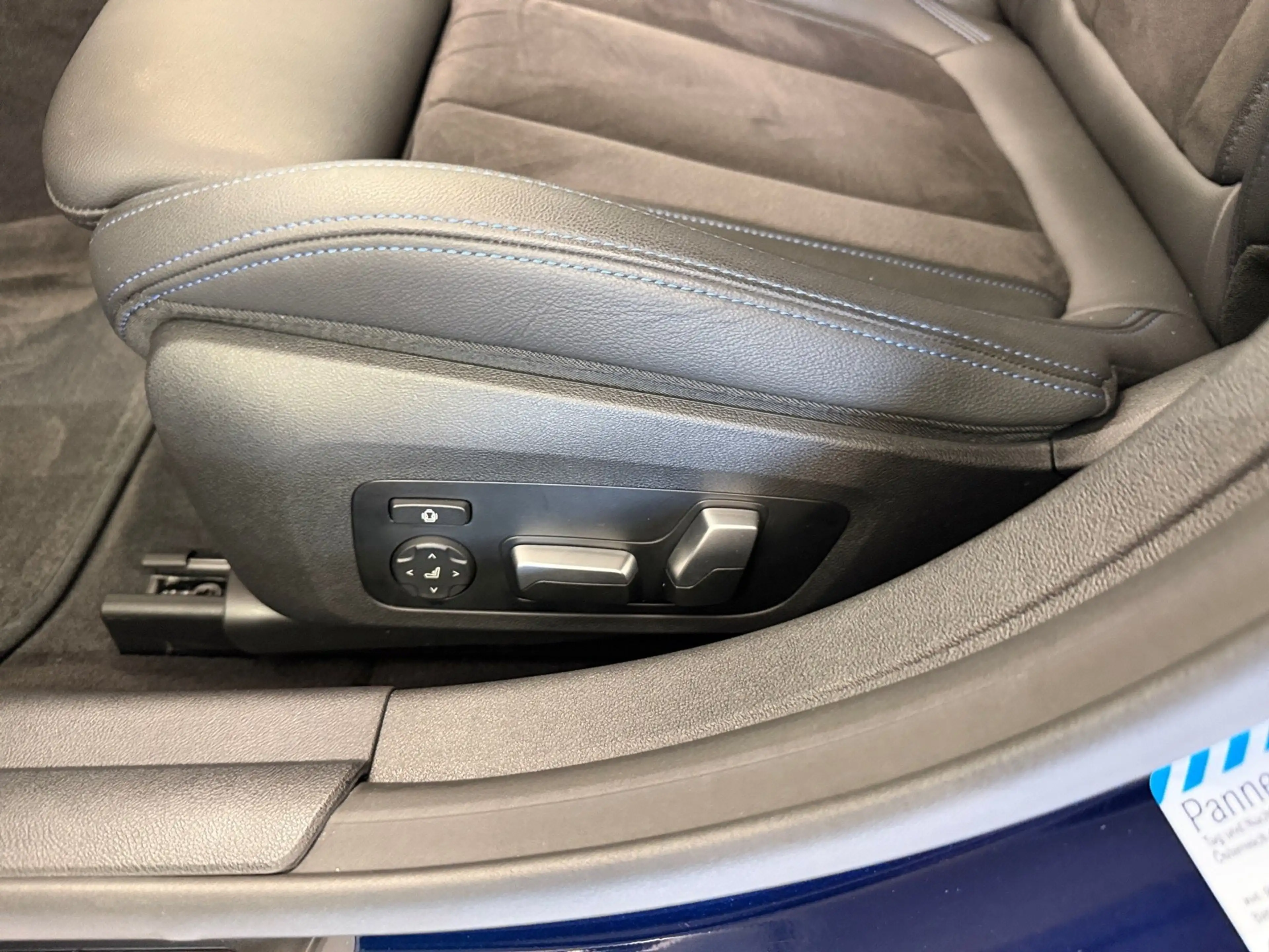 BMW i4 Gran Coupe xDrive M50 — photo 6
