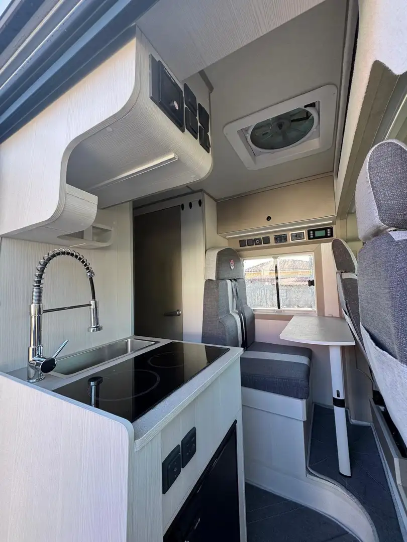 Citroen Jumper Camper 4 posti  viaggio e letto Bianco - 2