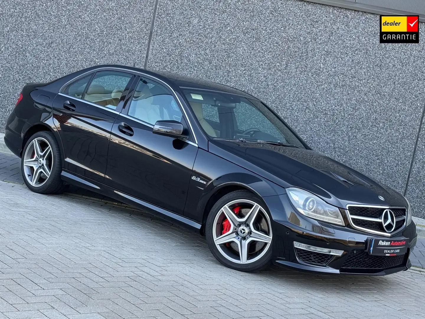 Mercedes-Benz C 63 AMG Performance Facelift 487 Pk Carbon Black - 1