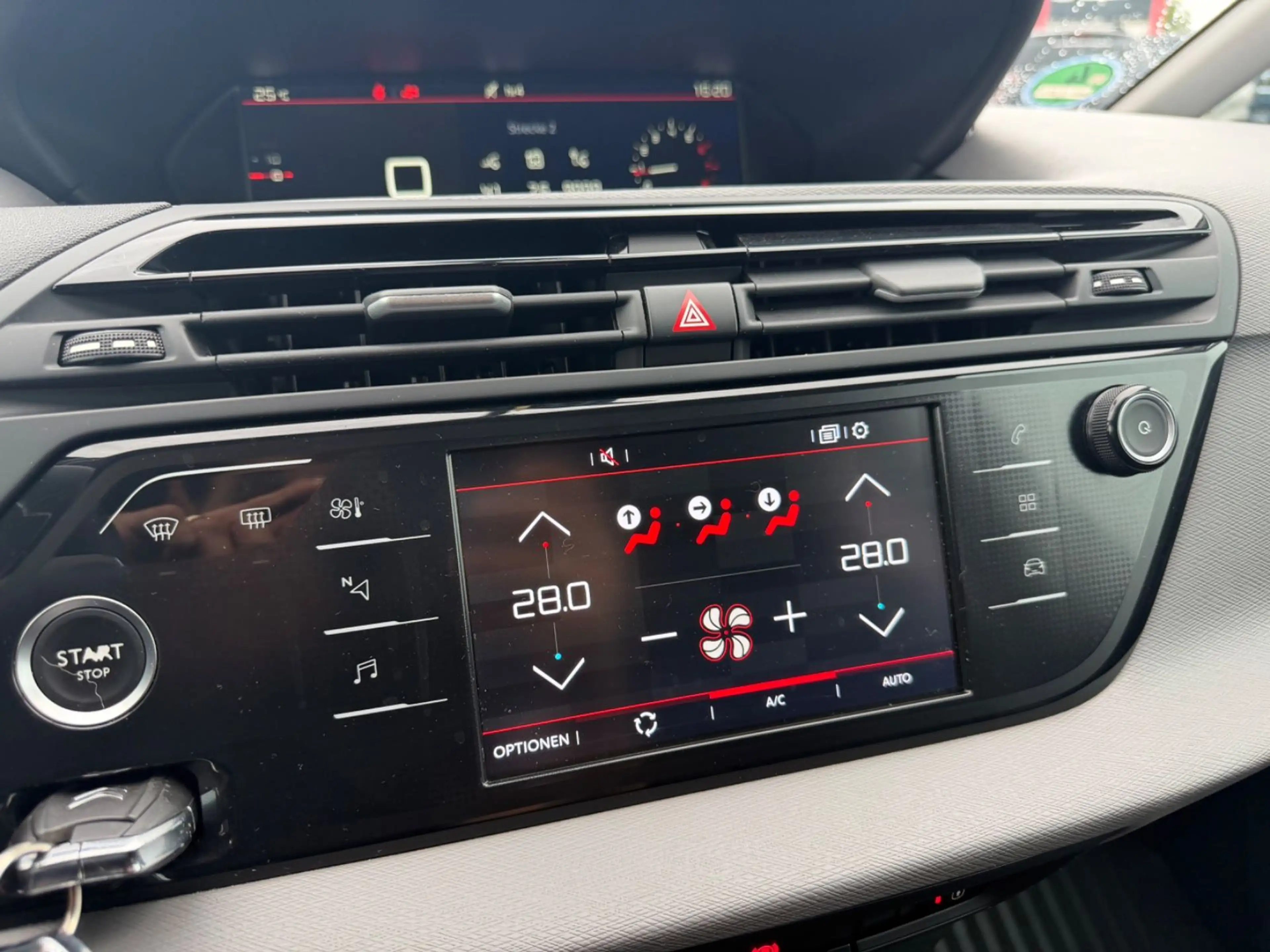 Citroen Grand C4 Picasso /Spacetourer Feel 7-Sitzer — photo 9
