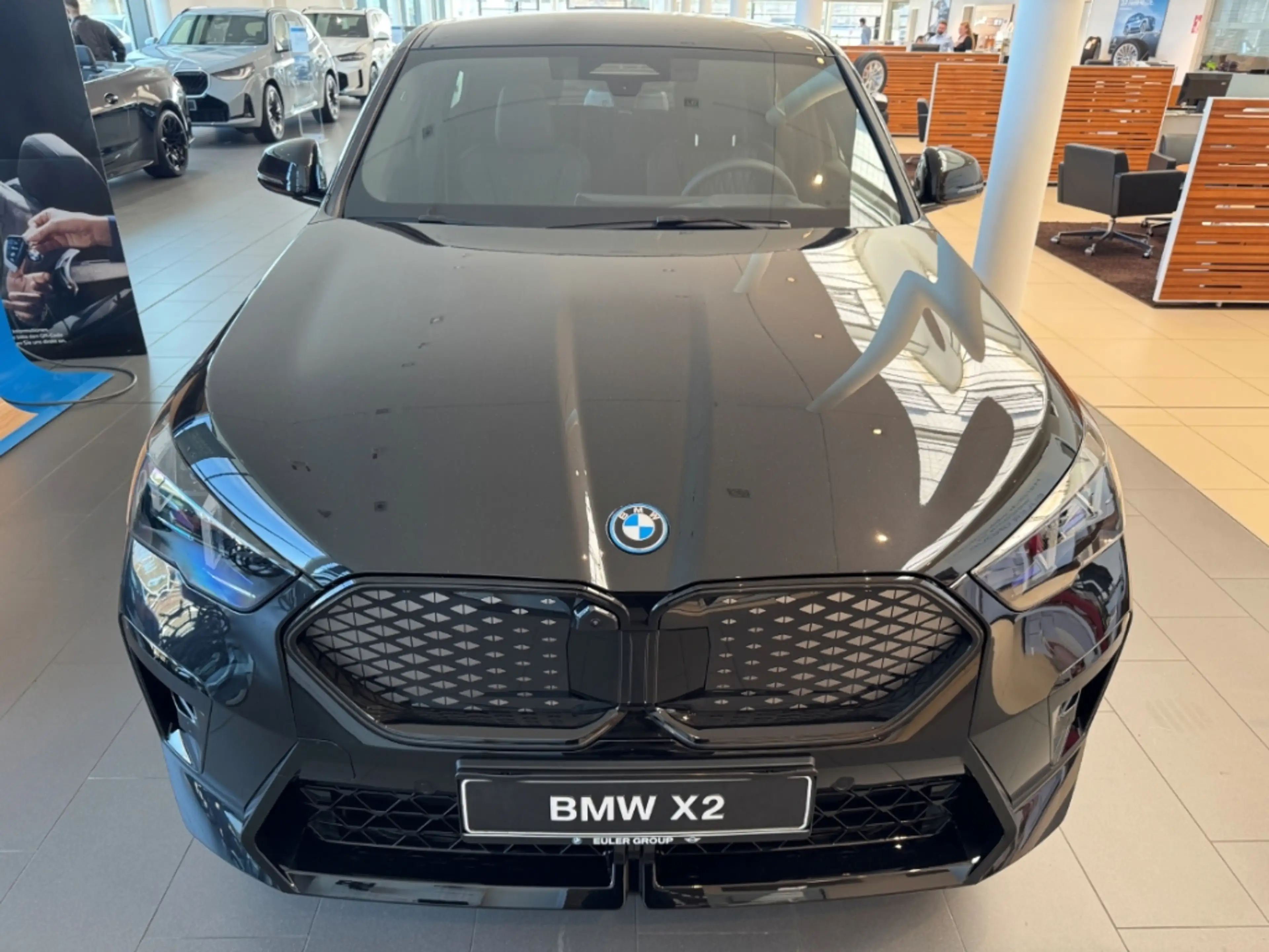 BMW X2 xDrive 30 Sportpaket HUD AD El. Panodach Navi Lede — photo 5