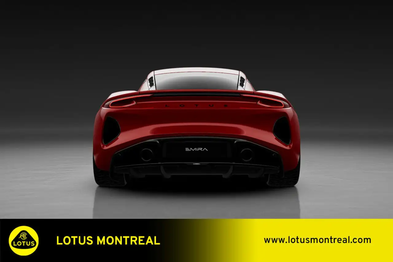 Lotus Emira снимка Lotus Emira