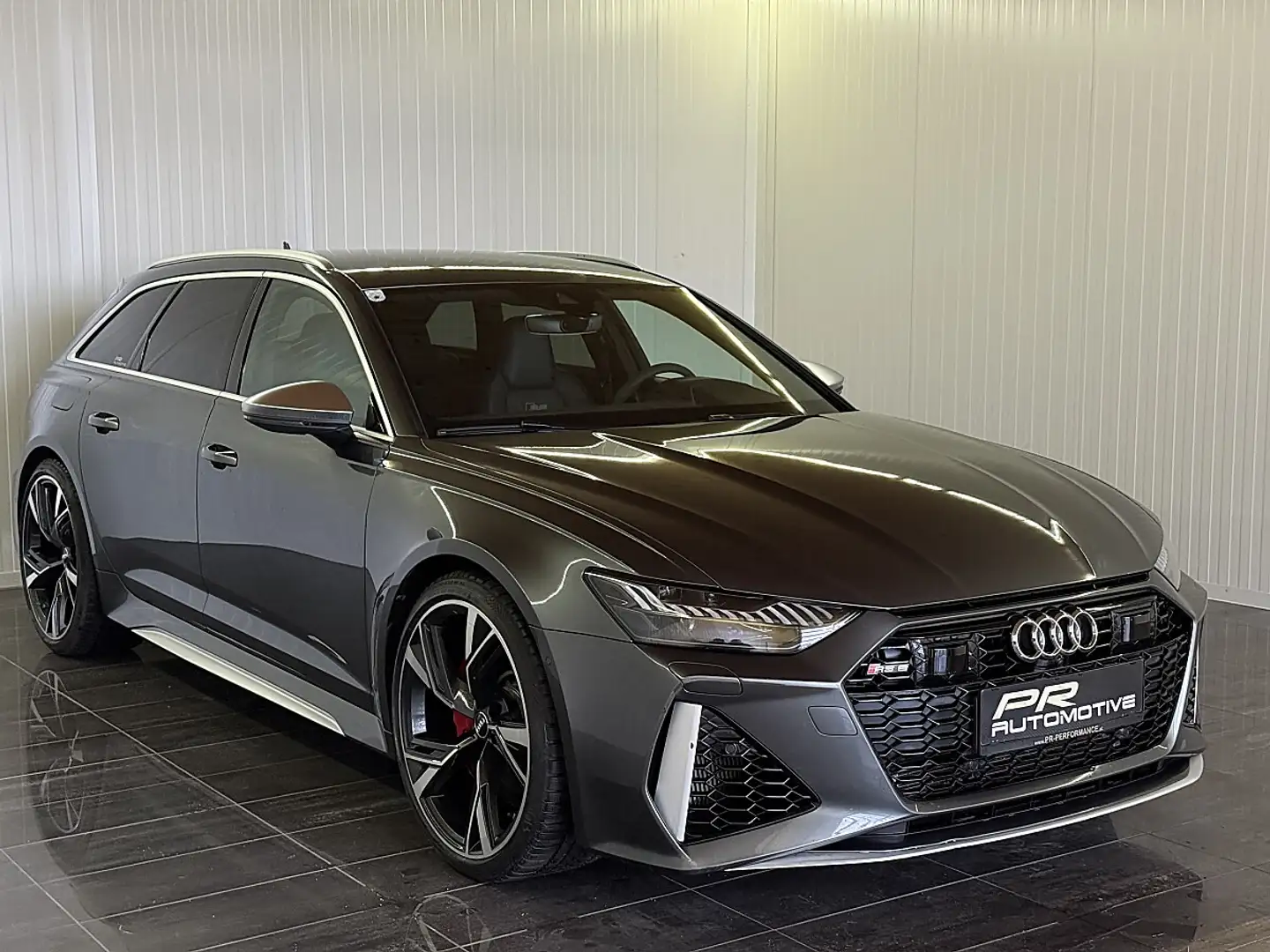 Audi RS6 Avant 4,0 TFSI quattro MHEV S-tronic *VIRTUAL*M... Grau - 2