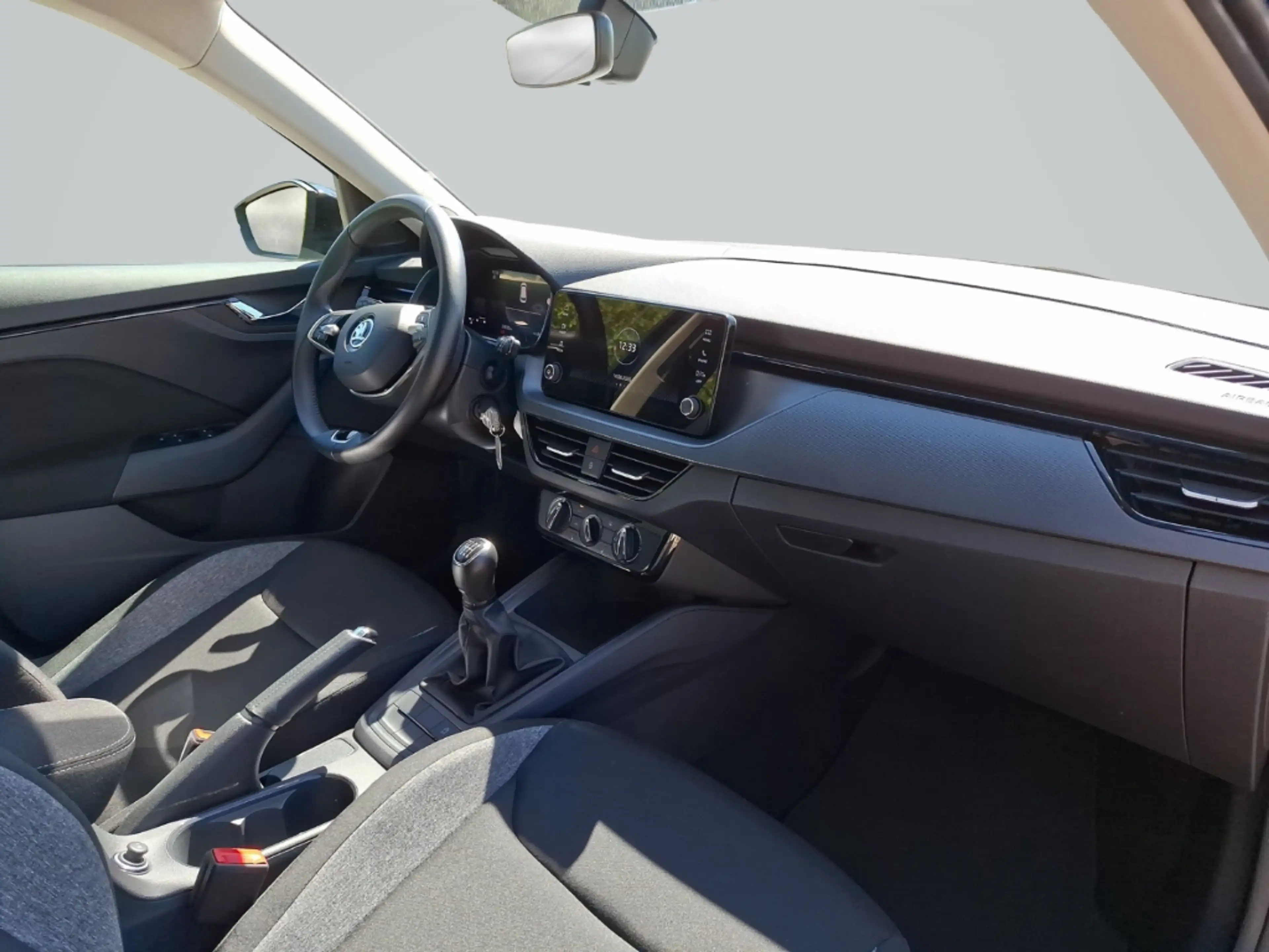Skoda Kamiq Essence 1.0 TSI *Sitzheizung*Apple CarPlay*Android — photo 10