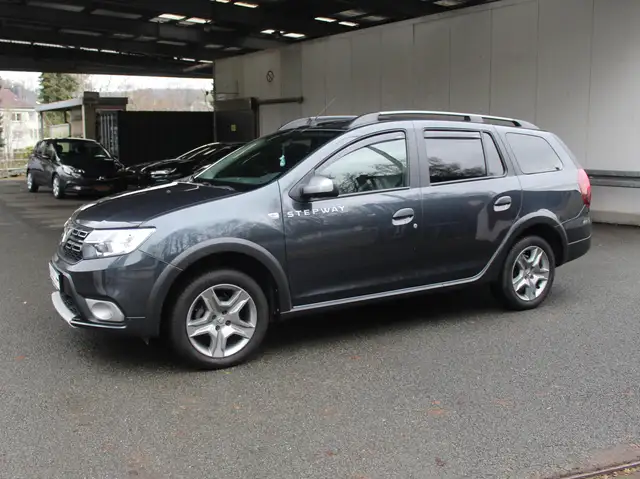 Dacia Logan Stepway**53tkm*Automatik*Navi*AppleCarPlay*Kamera*