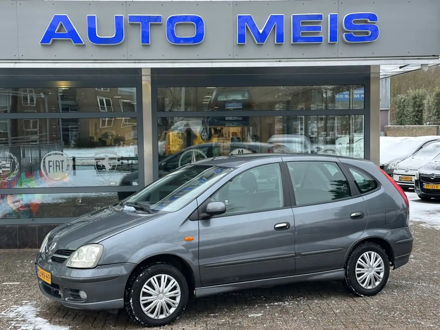 Nissan Almera 1.8 ACENTA Automaat Camera NAP-Autopas Grau - 1