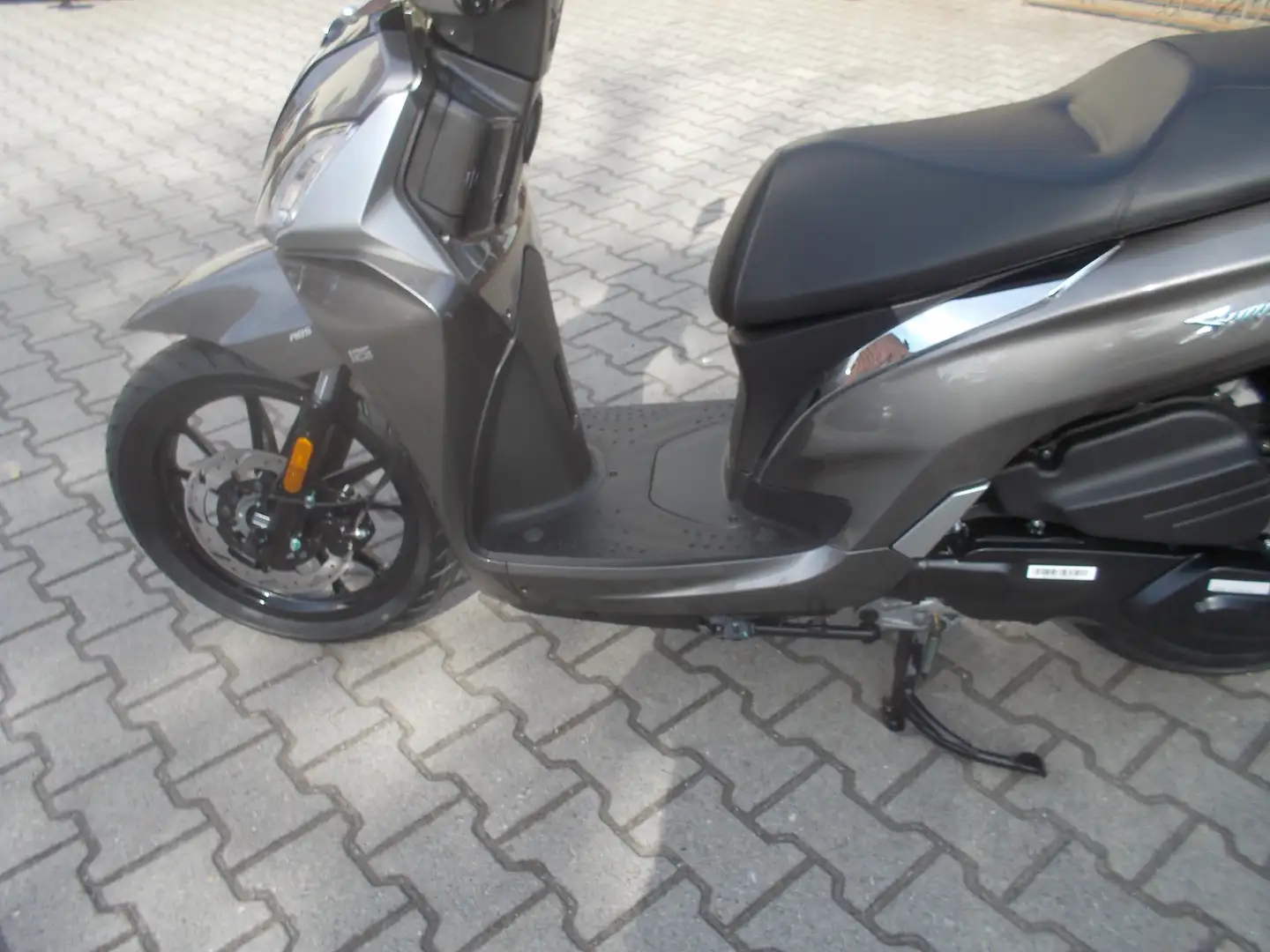 SYM Symphony 125 Symphony 125 ST i Grau - 2