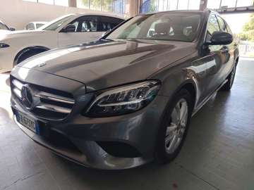 d S.W. Auto Premium