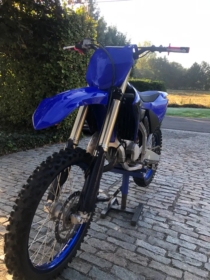 Yamaha YZ 125