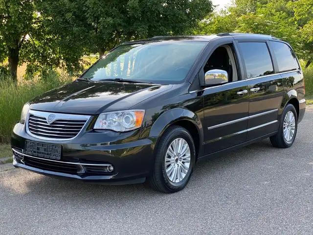 Lancia Voyager ***PLATINUM***