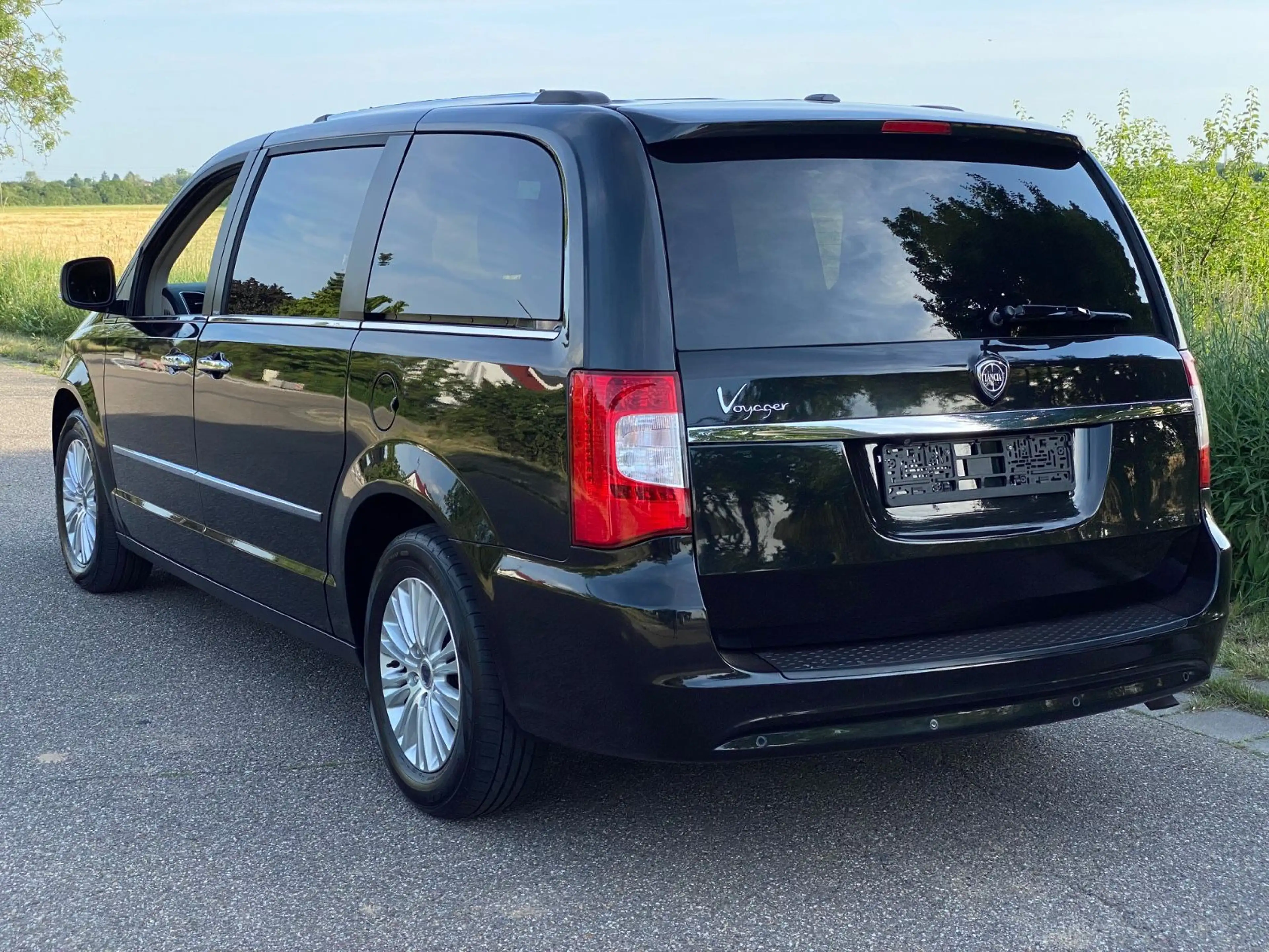 Lancia Voyager ***PLATINUM*** — photo 3