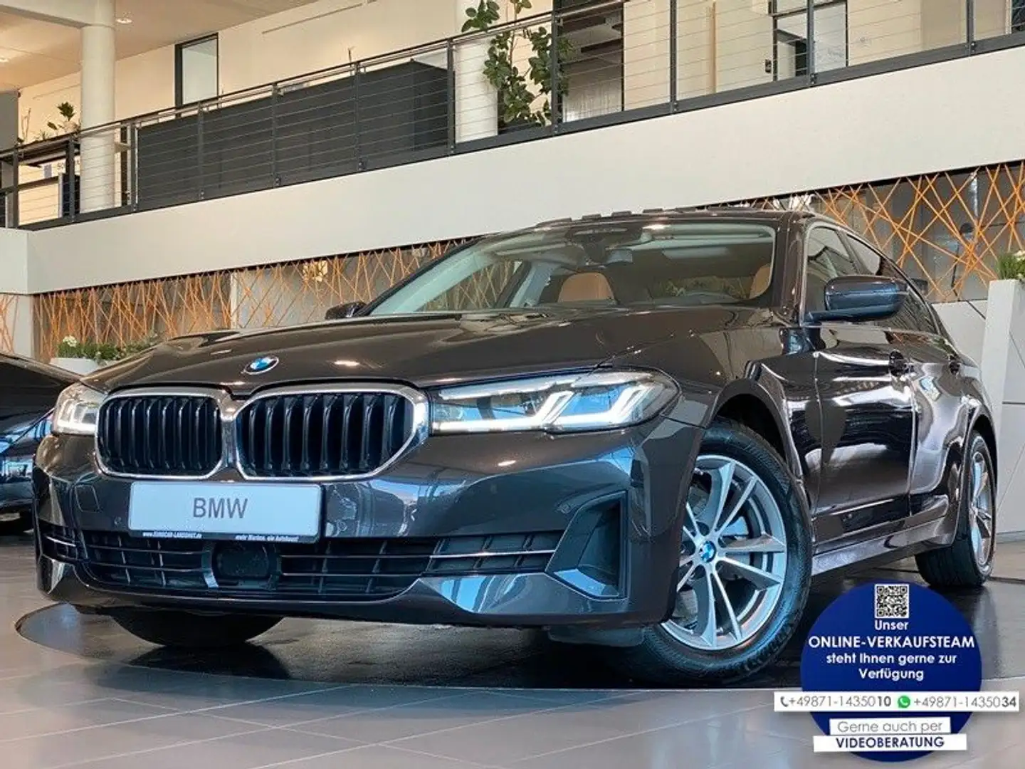 BMW 520 d Lim. CockpitProf Sthz HUD eGSD H&K AHK ACC Šedá - 1