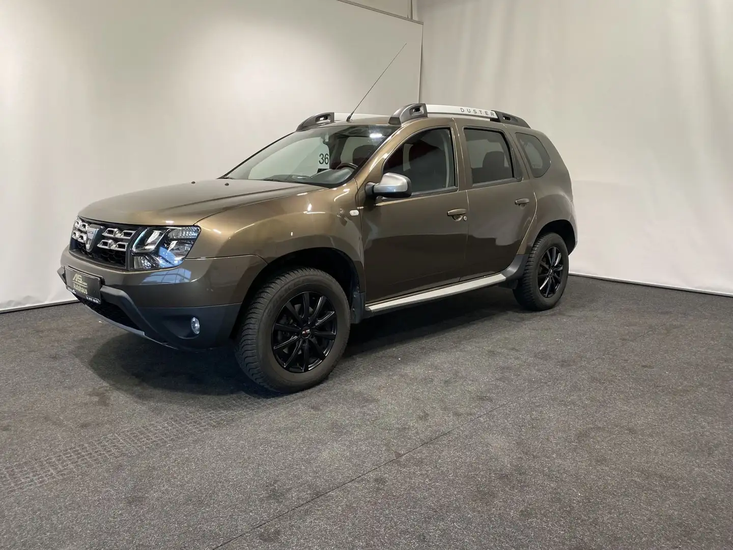 Dacia Duster Prestige Automatik AHK Klima SHZ Navi PDC Brun - 1