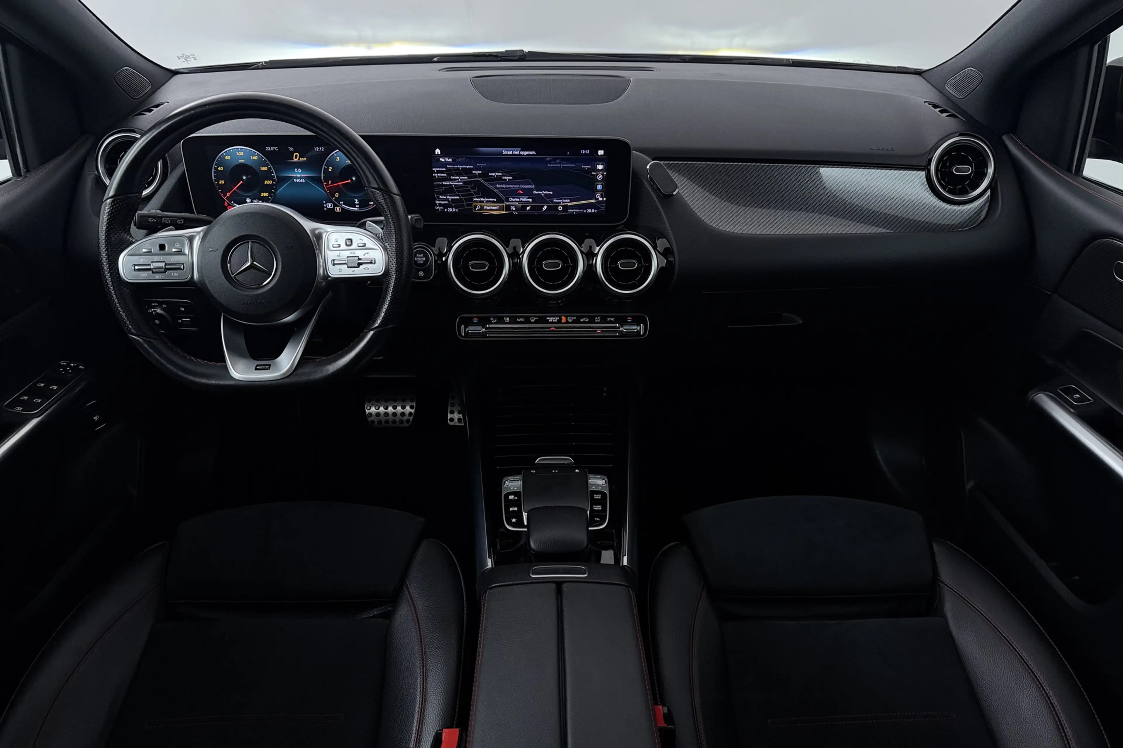 Mercedes-Benz B 180 Business Solution AMG (PANORAMADAK, STOELVERWARMIN — photo 4