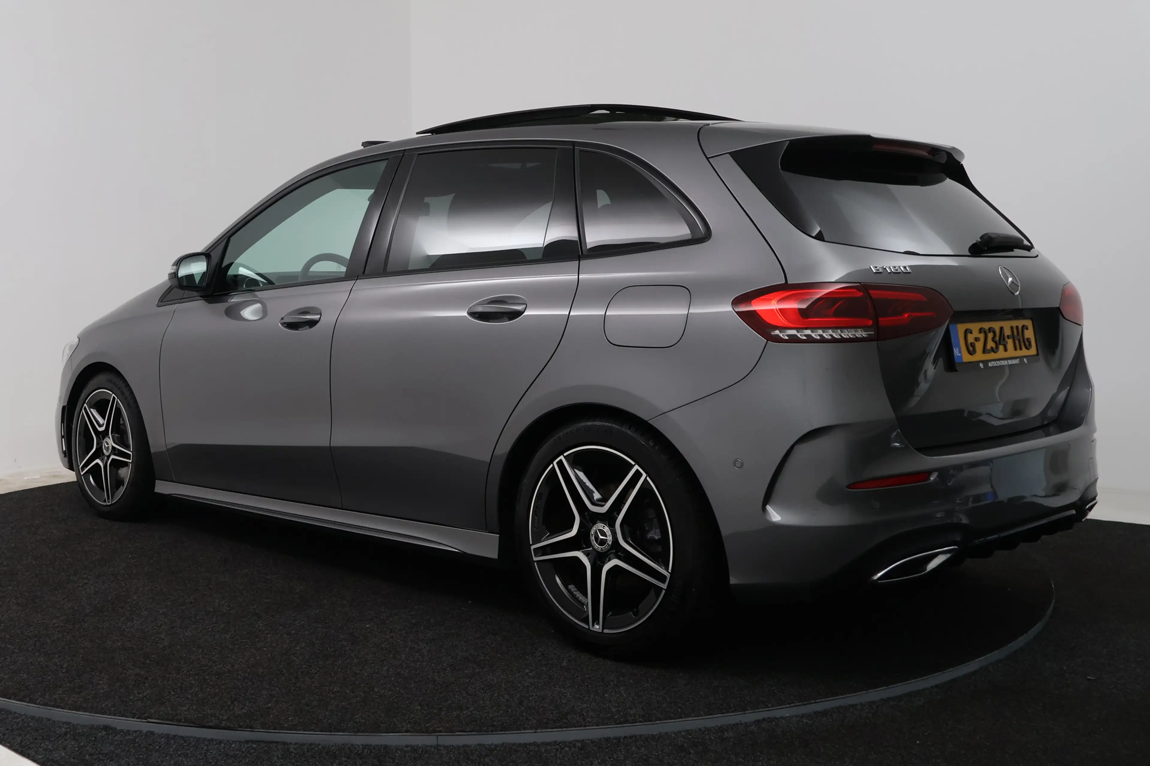 Mercedes-Benz B 180 Business Solution AMG (PANORAMADAK, STOELVERWARMIN — photo 5
