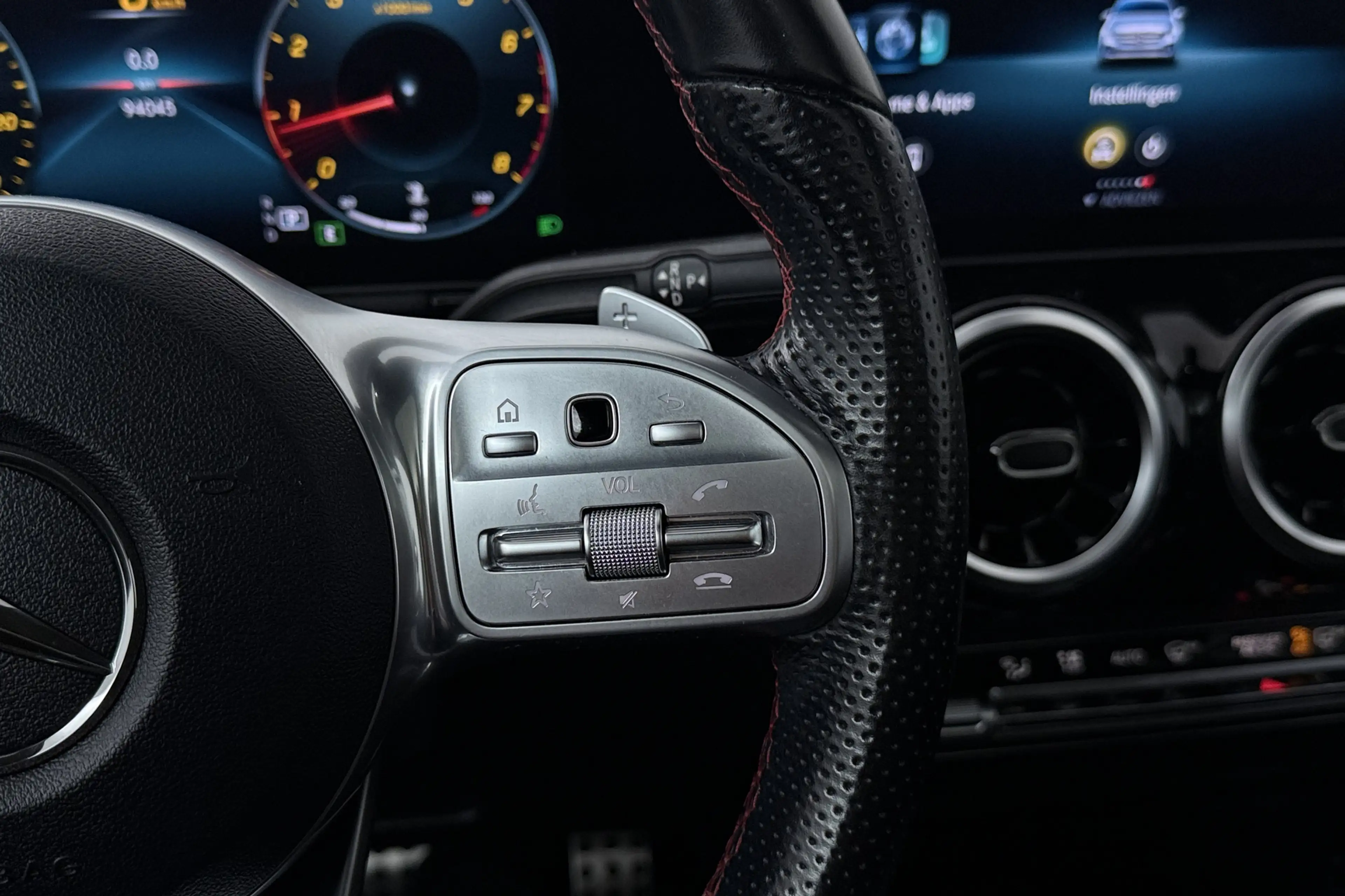 Mercedes-Benz B 180 Business Solution AMG (PANORAMADAK, STOELVERWARMIN — photo 11