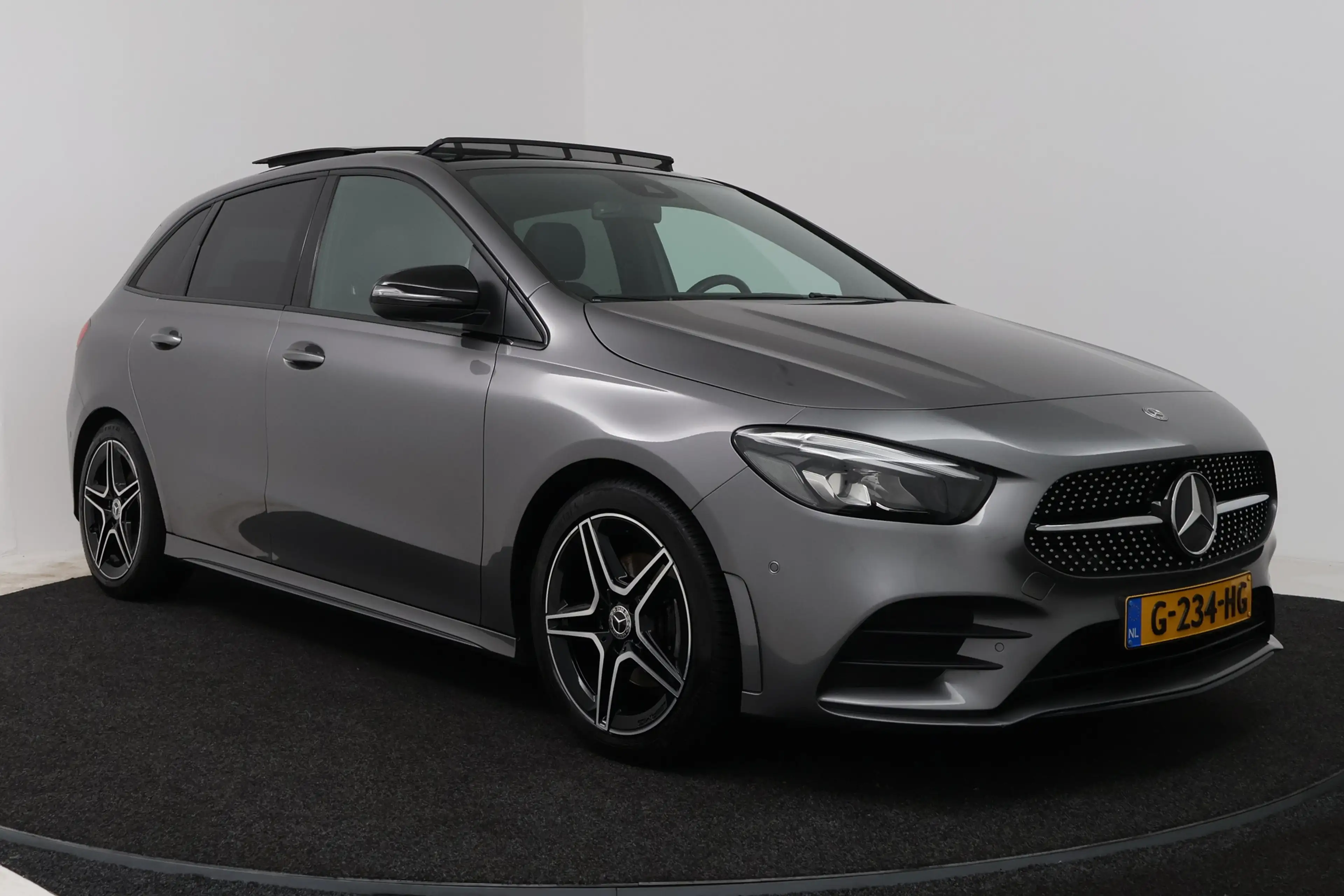 Mercedes-Benz B 180 Business Solution AMG (PANORAMADAK, STOELVERWARMIN — photo 22