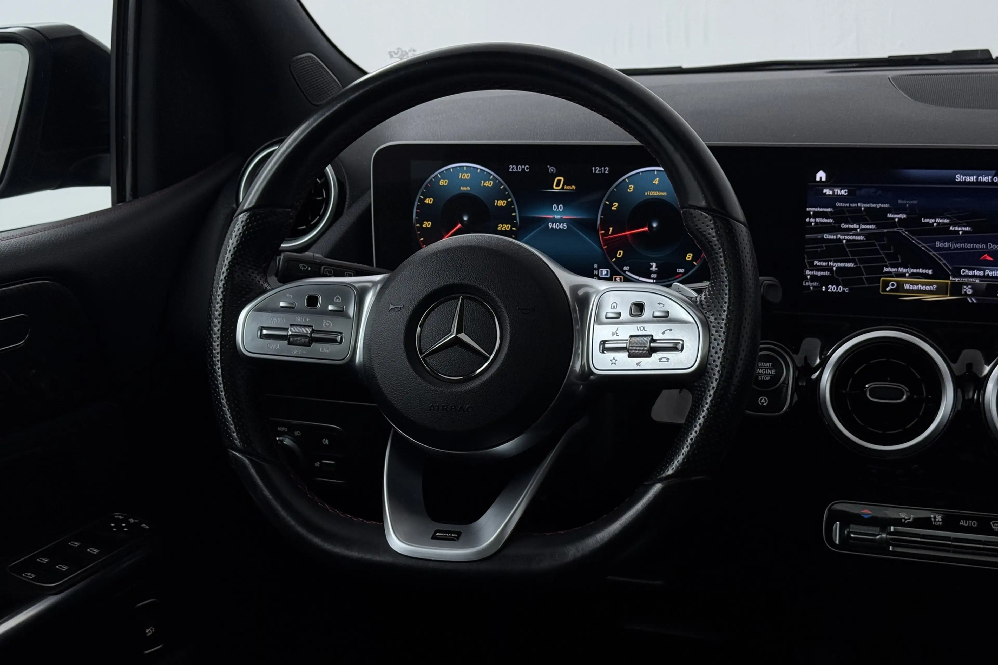 Mercedes-Benz B 180 Business Solution AMG (PANORAMADAK, STOELVERWARMIN — photo 3