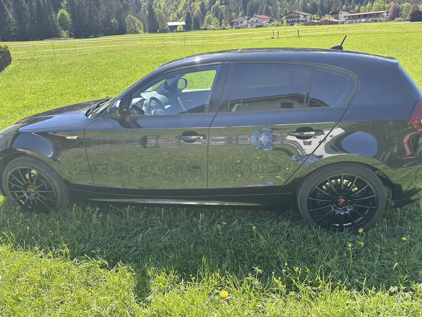 BMW 123 123d Österreich-Paket Österreich-Paket Schwarz - 2