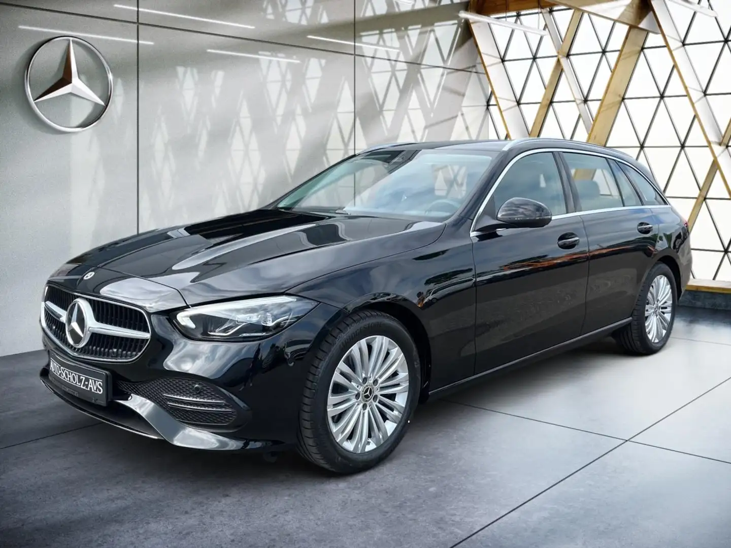 Mercedes-Benz C 220 d T Avantgarde LenkradHz*Kamera*Easy-Pack* Fekete - 2