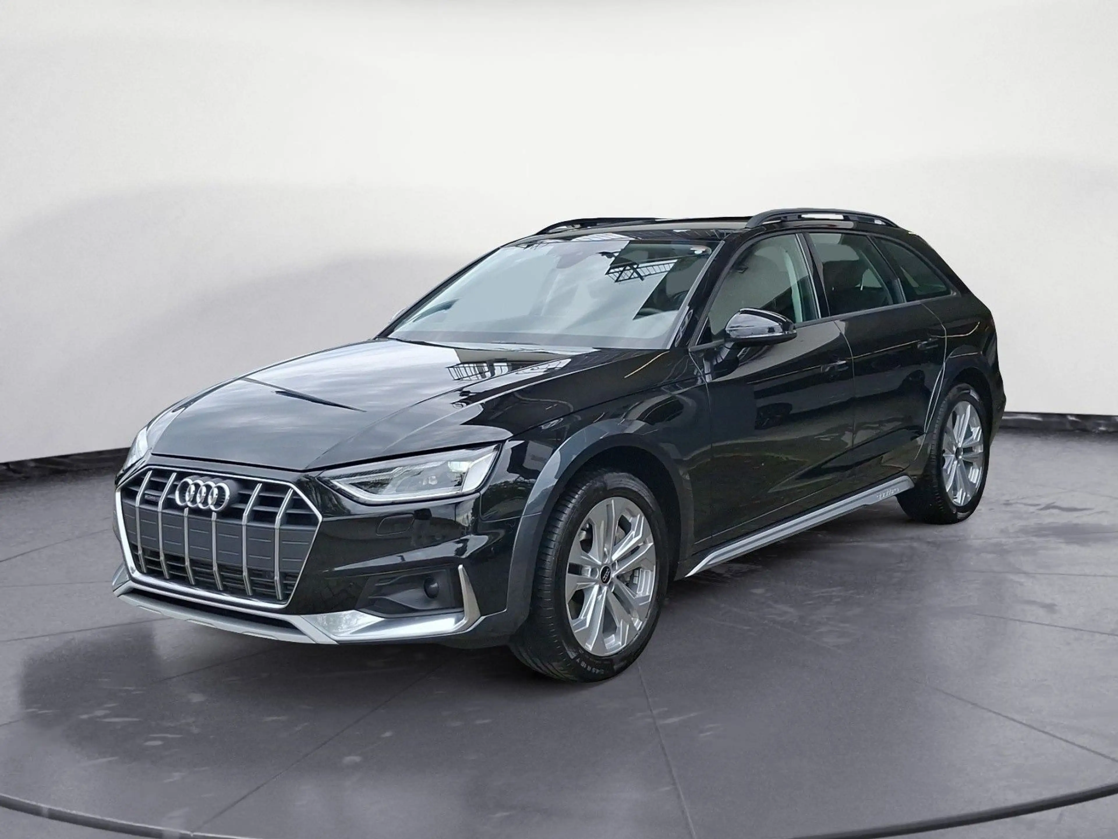 Audi A4 allroad A4 allroad quattro 45 TFSI A7 — photo 2
