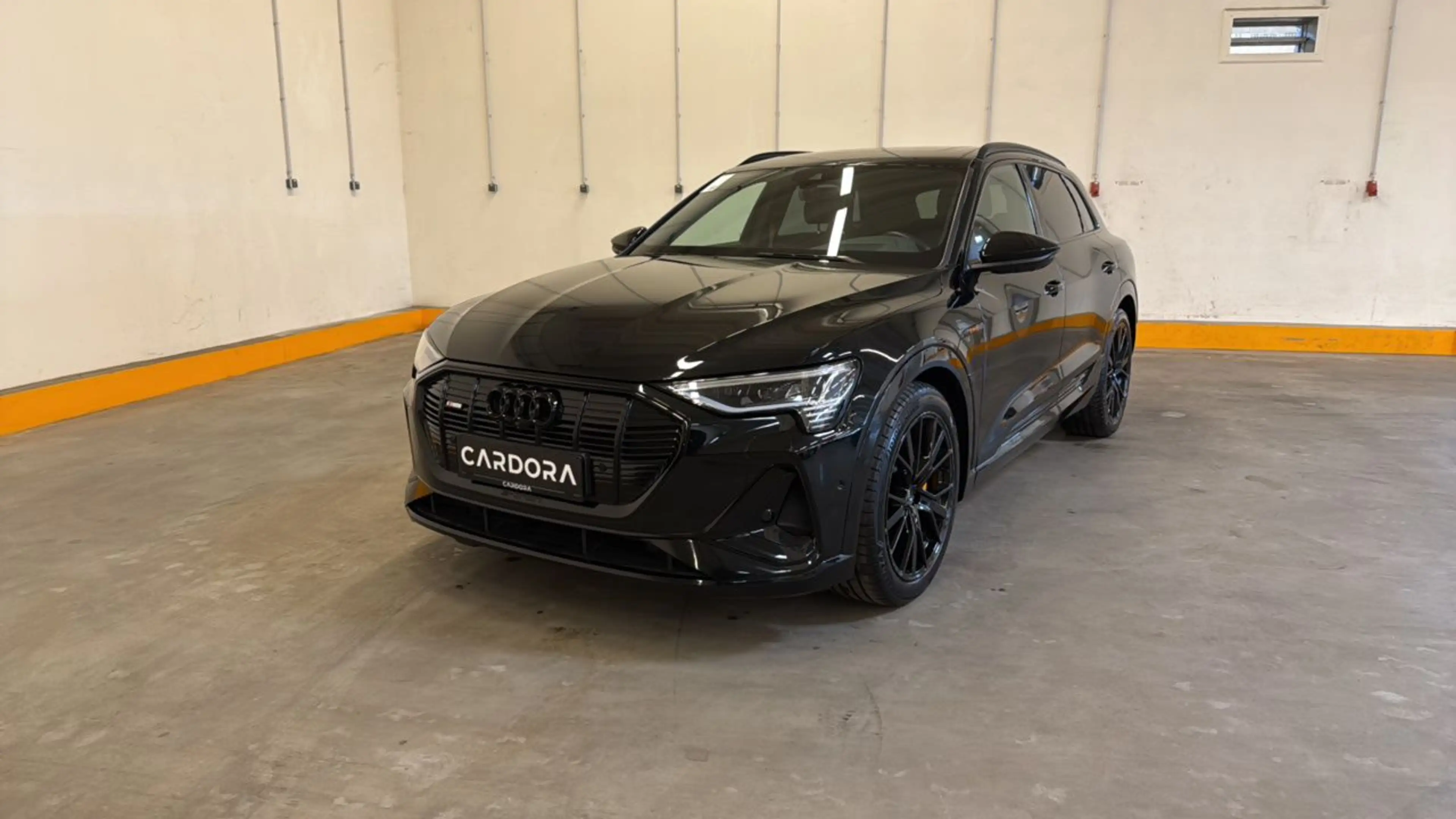 Audi e-tron 55 quattro S line Black Edition MATRIX*LUFT*SKY*L — photo 2