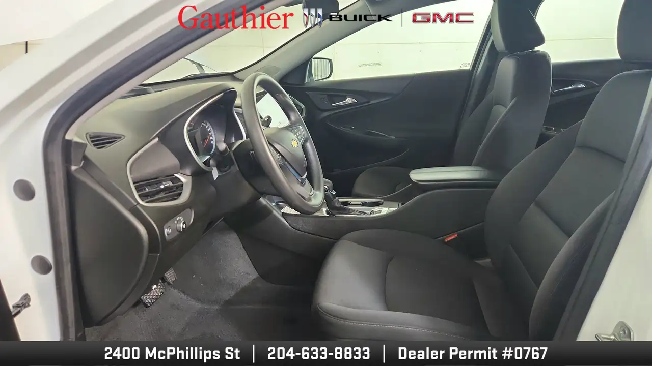 Chevrolet Malibu снимка Chevrolet Malibu