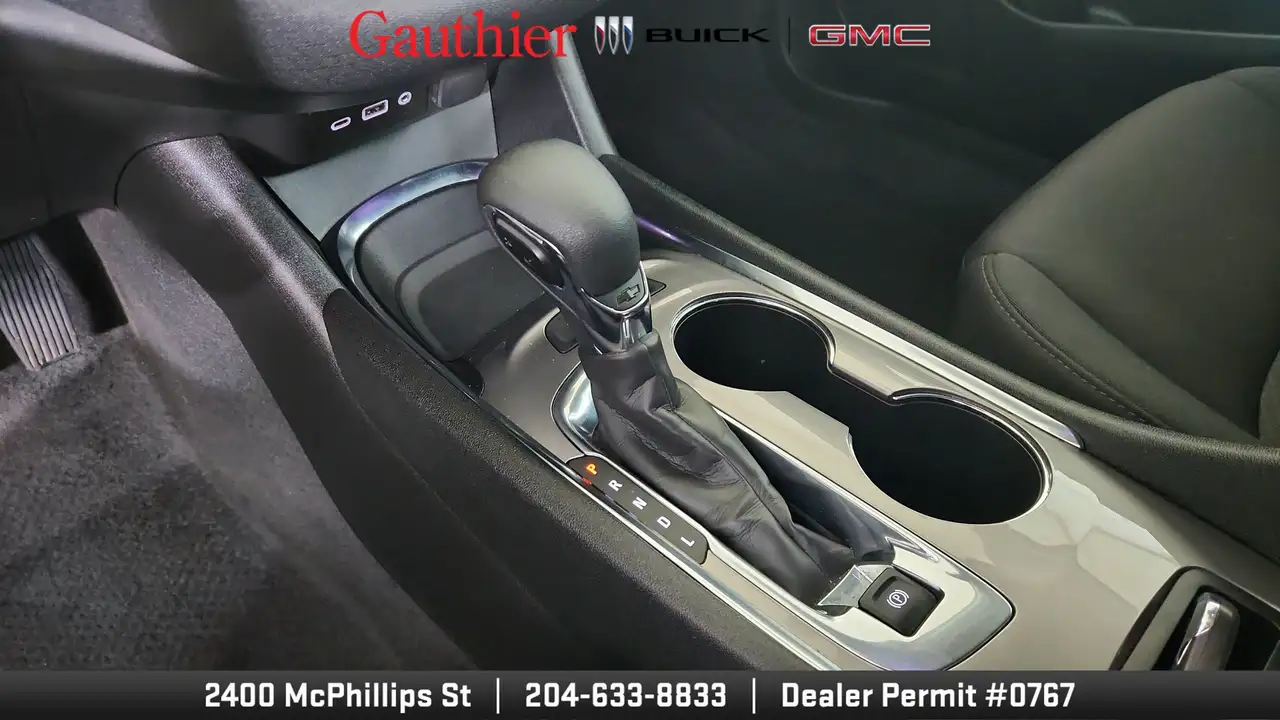 Chevrolet Malibu снимка Chevrolet Malibu