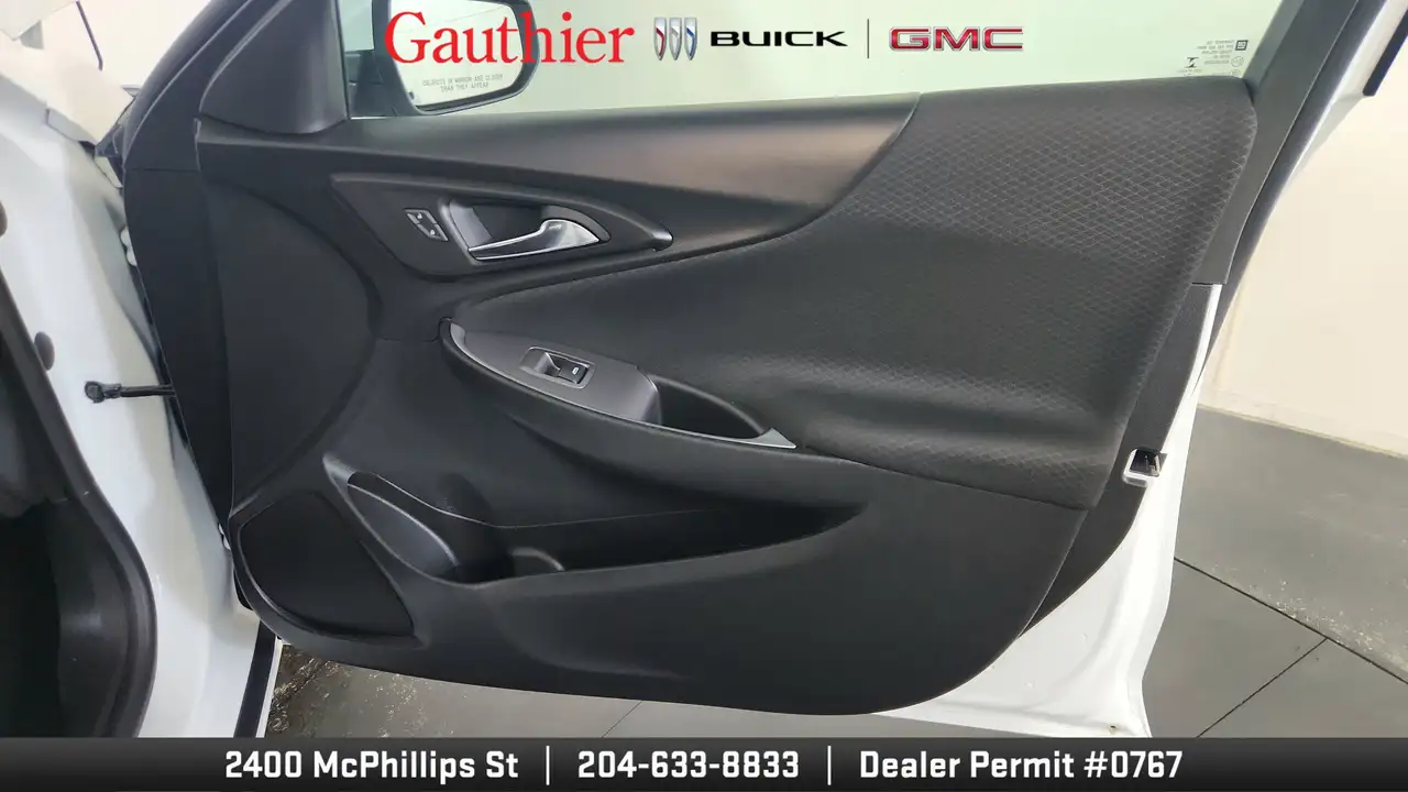 Chevrolet Malibu снимка Chevrolet Malibu