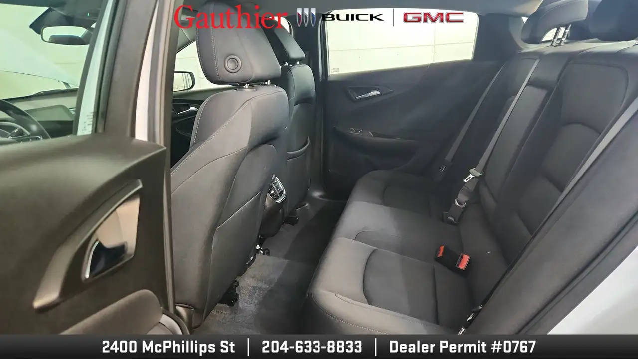 Chevrolet Malibu снимка Chevrolet Malibu