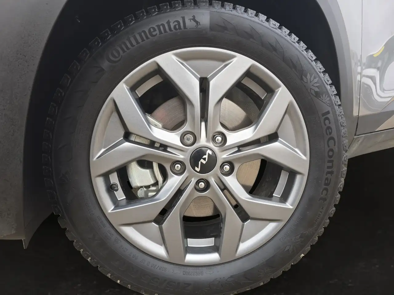 Kia Seltos снимка Kia Seltos