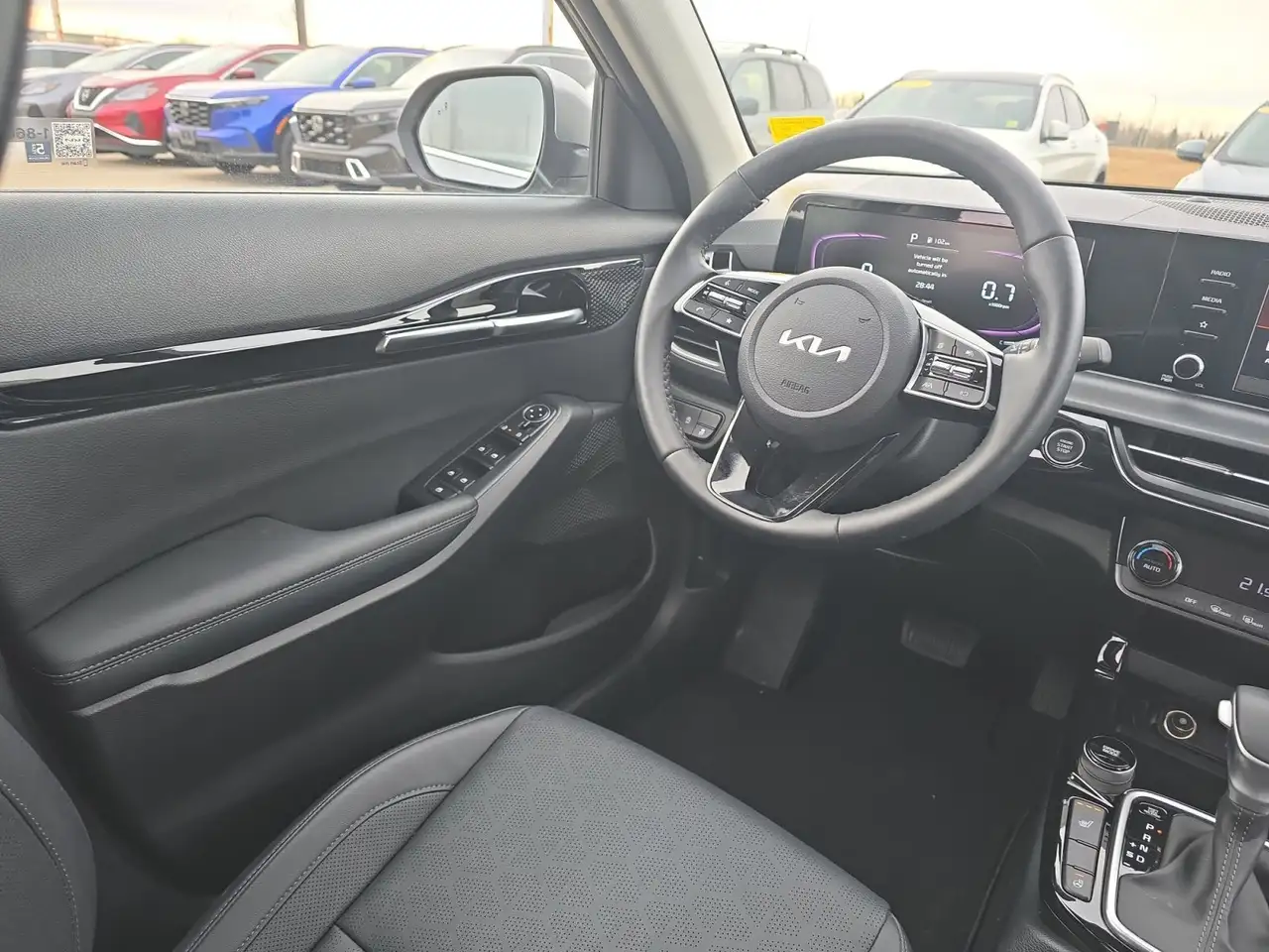 Kia Seltos снимка Kia Seltos