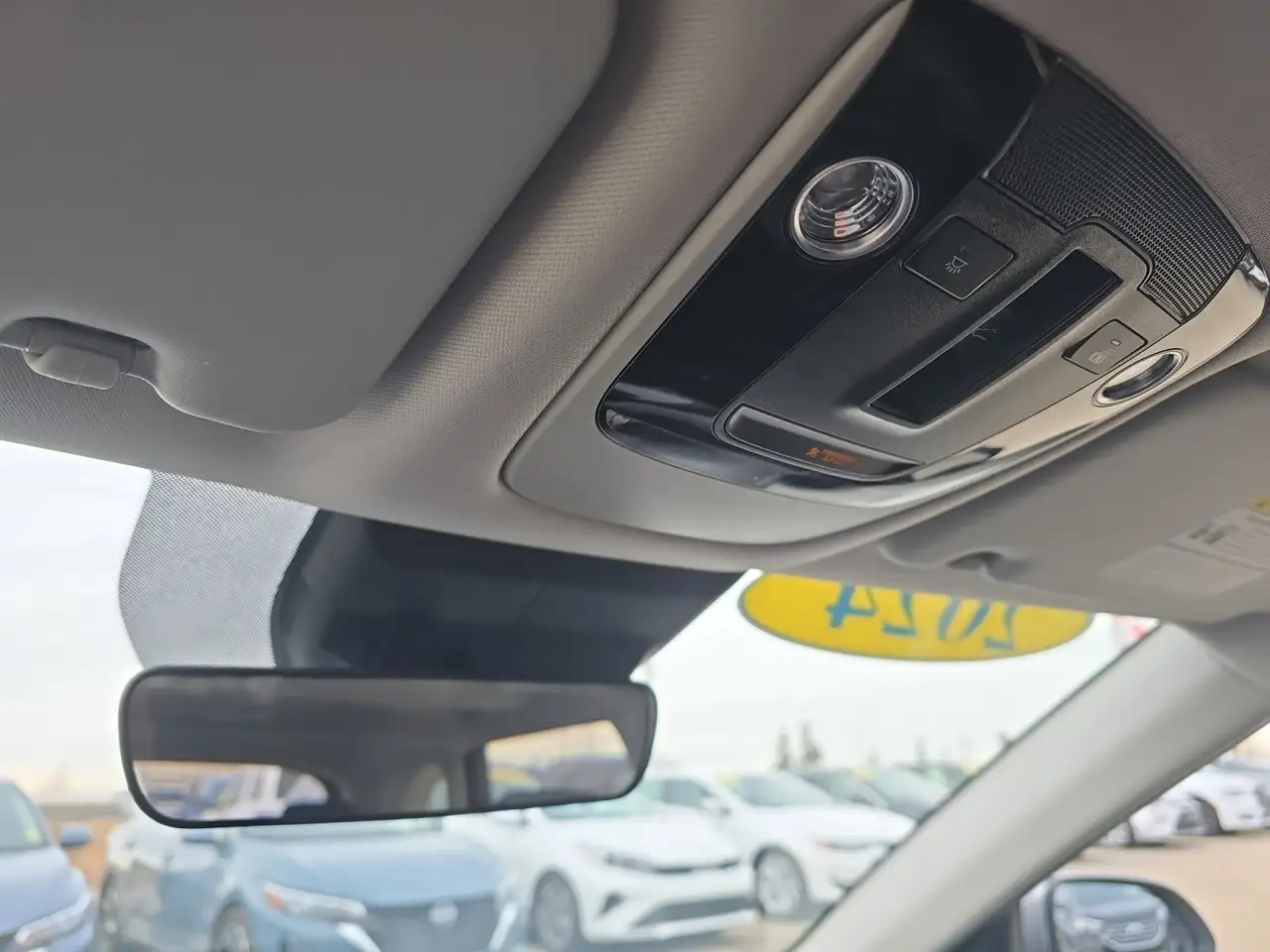 Kia Seltos снимка Kia Seltos