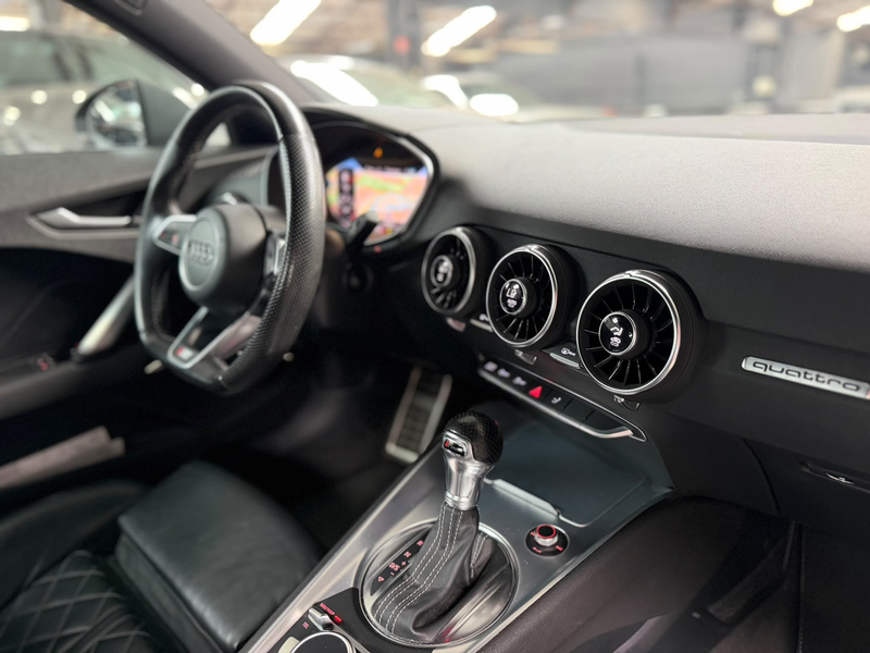 Audi TT 2.0 TFSI Quattro S tronic * S LINE * — photo 13