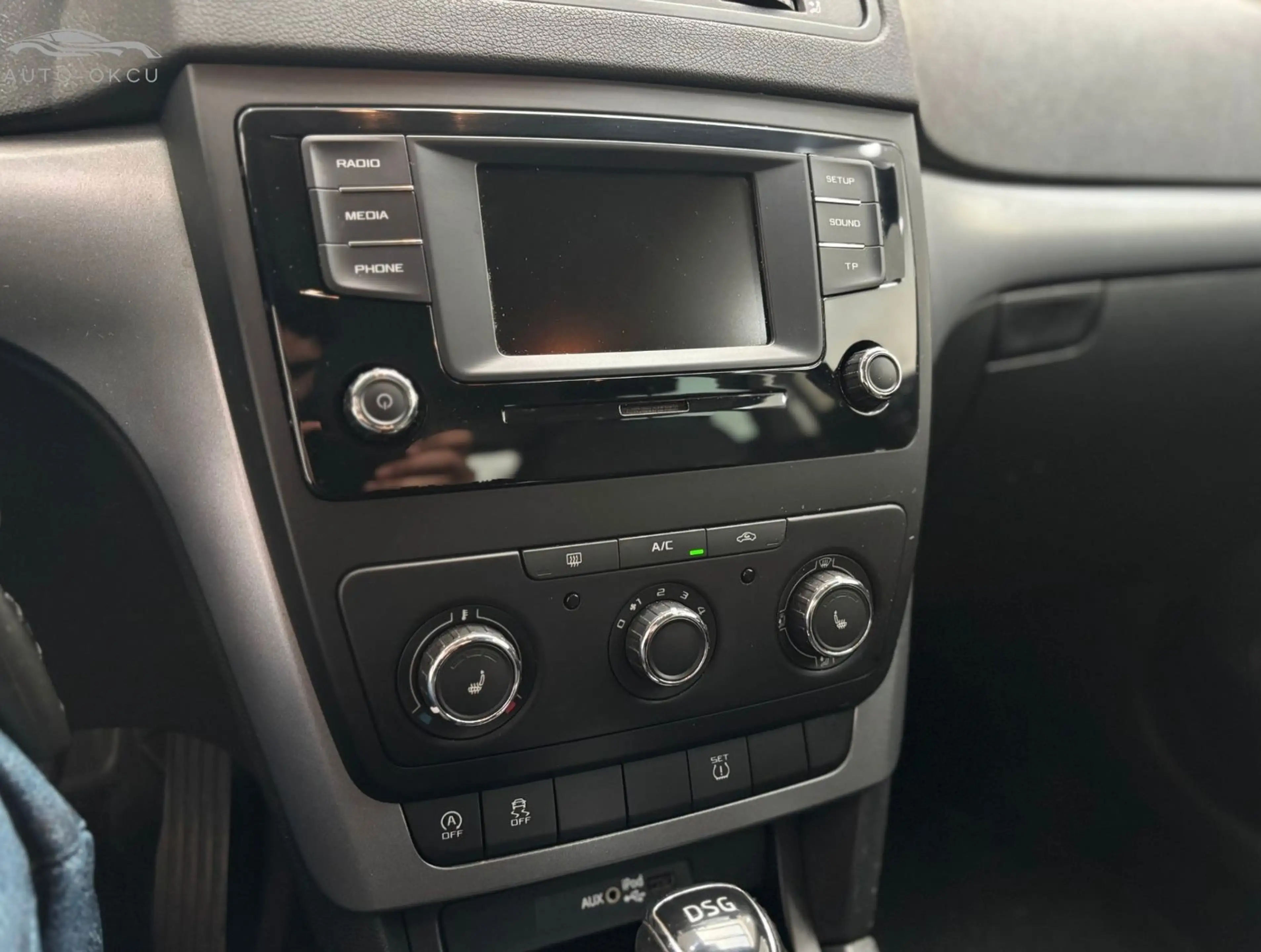 Skoda Yeti 1.2 TSI DSG-Cool Edition KLIMA/PDC/HU:NEU — photo 10