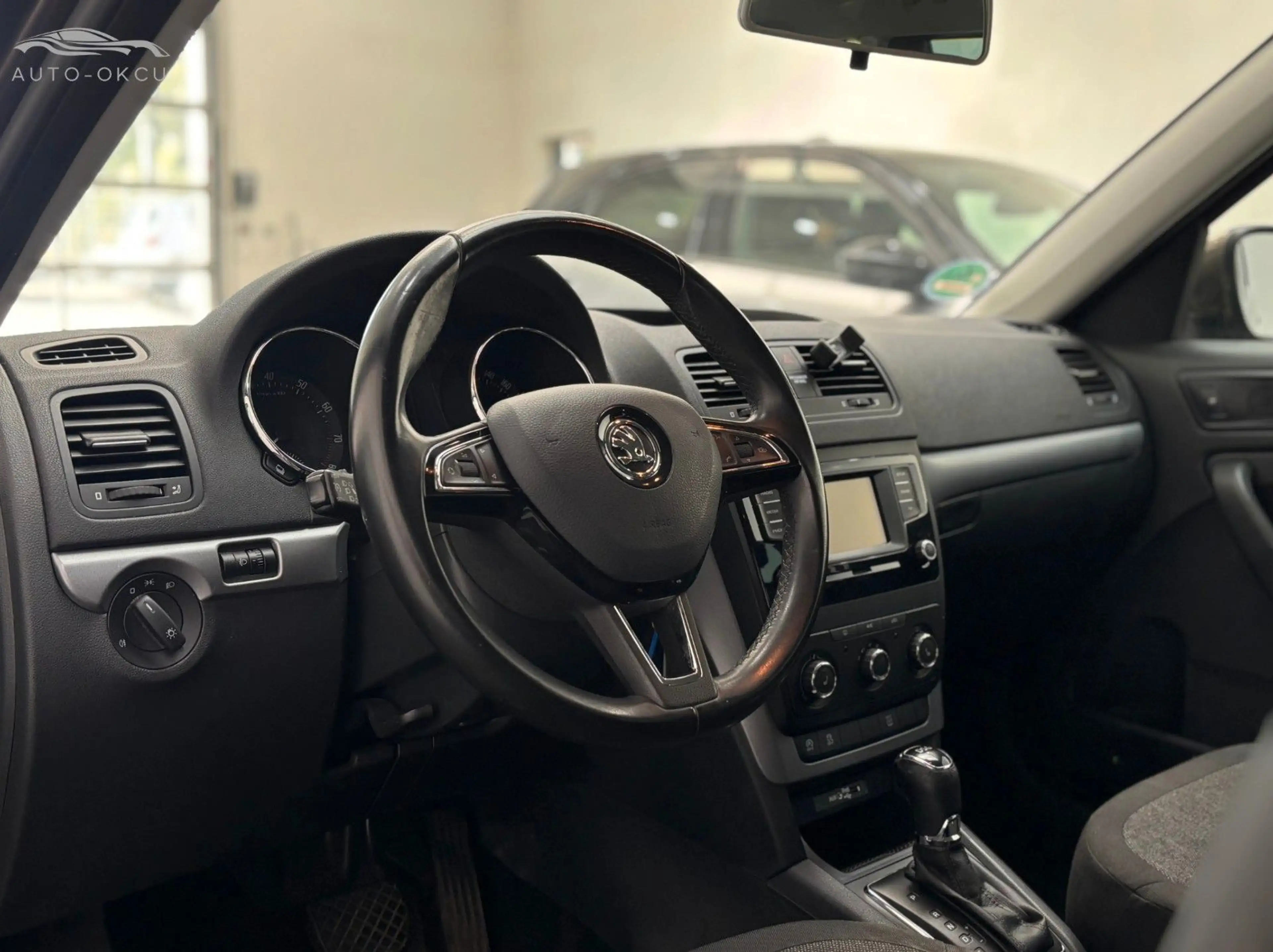 Skoda Yeti 1.2 TSI DSG-Cool Edition KLIMA/PDC/HU:NEU — photo 7