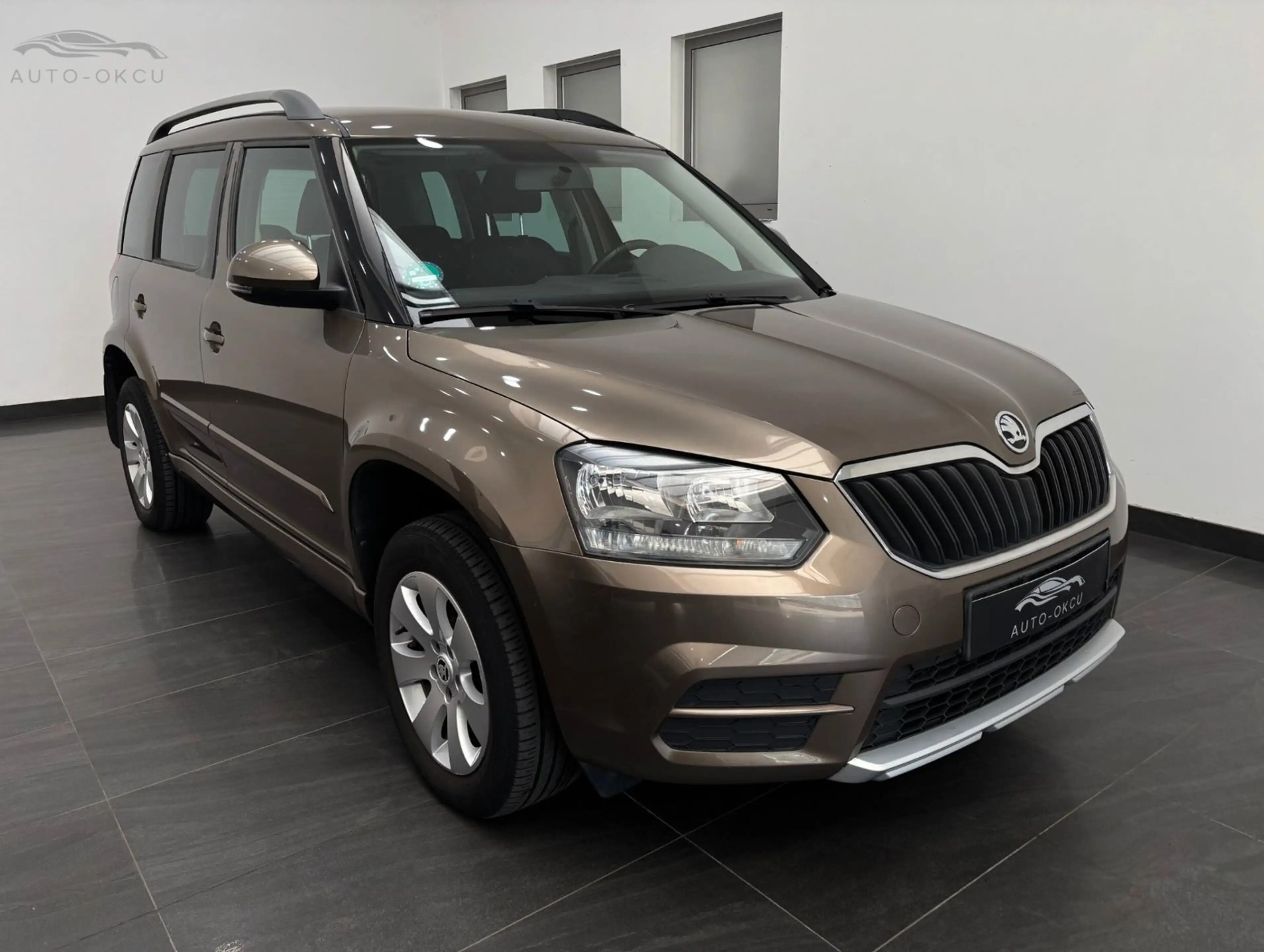 Skoda Yeti 1.2 TSI DSG-Cool Edition KLIMA/PDC/HU:NEU — photo 3