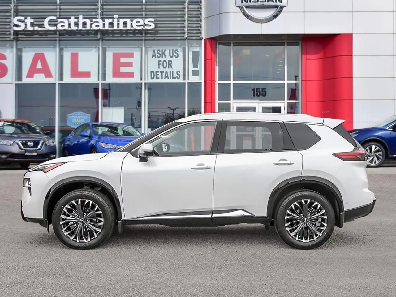 Nissan Rogue снимка Nissan Rogue