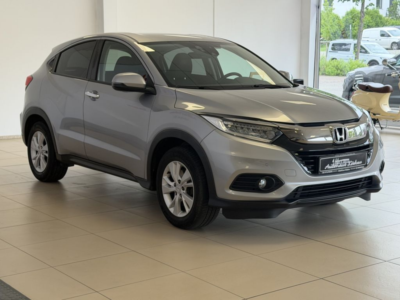 Honda HR-V 1.5 i-VTEC Elegance + LED + R.Kamera + — photo 4