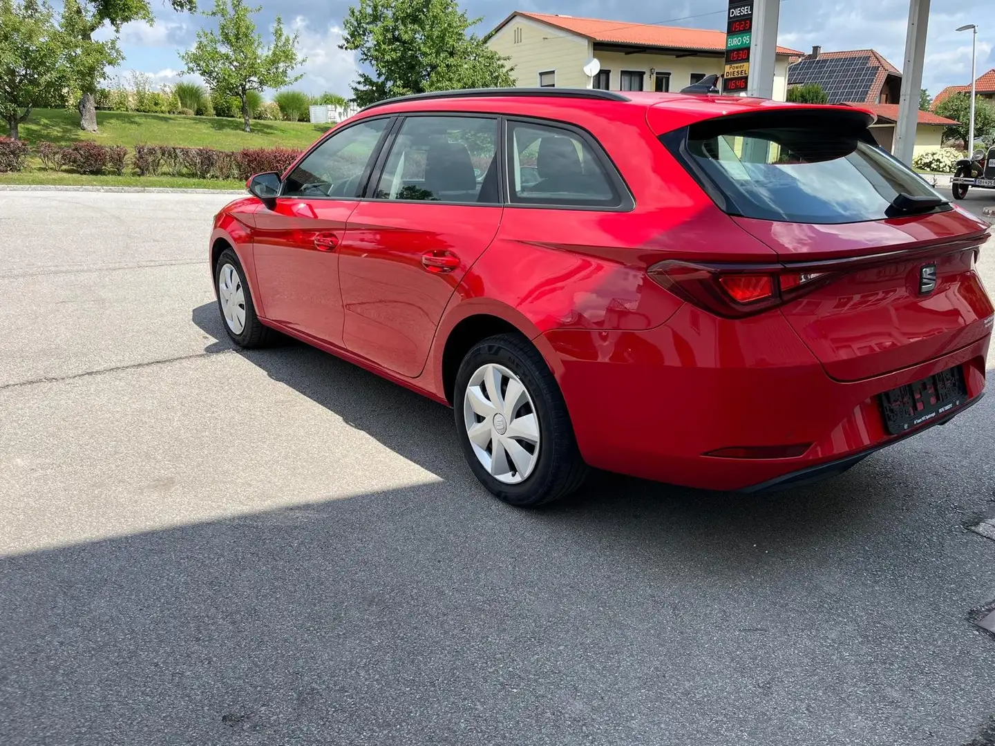 SEAT Leon *2.0TDI*GARANTIE*SEAT-Service*LED* Rot - 2
