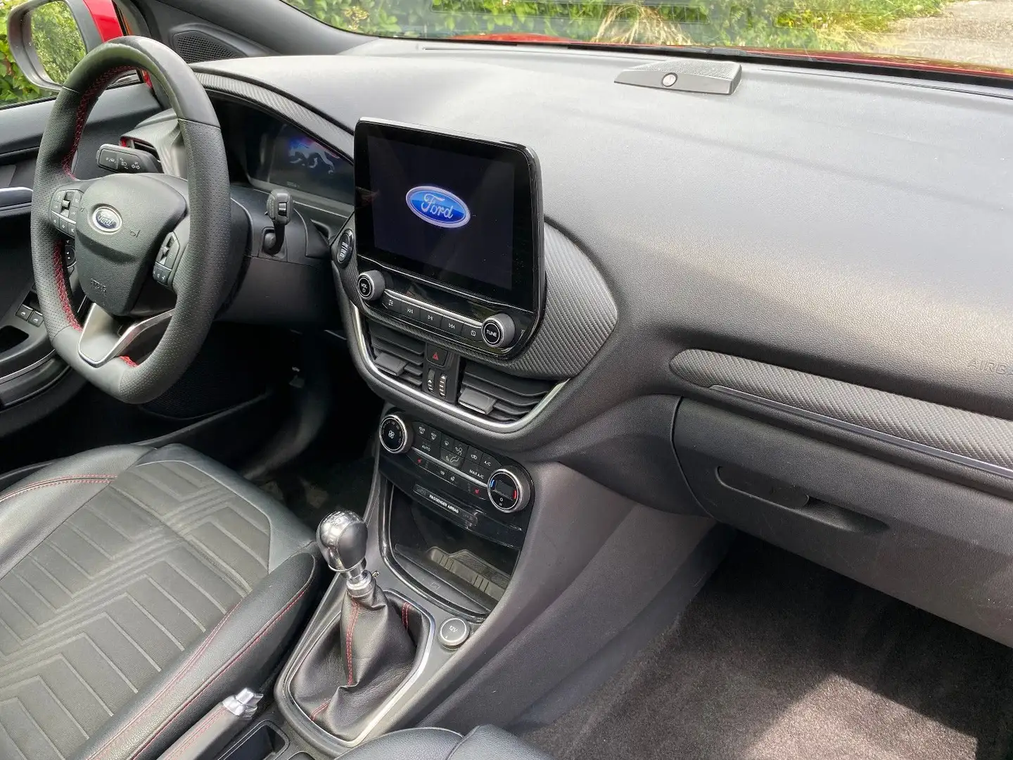 Ford Puma Hybrid ST-Line X Rot - 1