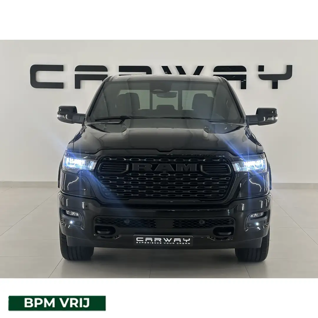 Dodge RAM MY25 Night SST 3.0L TT 420pk 636Nm koppel Schwarz - 1