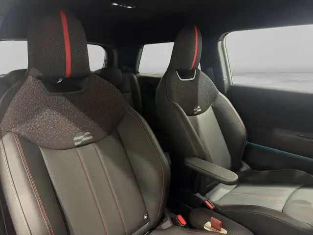 Mini Cooper view 11