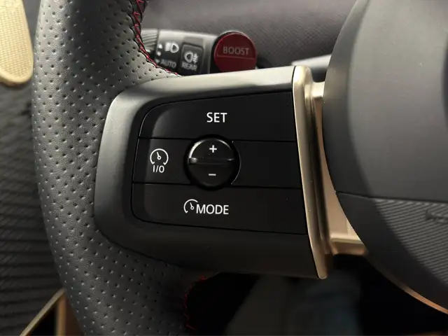 Mini Cooper view 15
