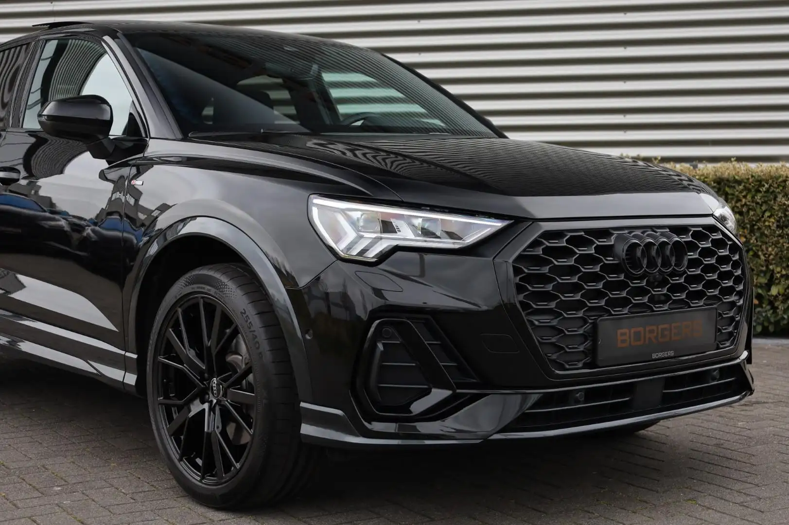 Audi Q3 Sportback 45 TFSIe Pano.dak l 360° l Sonos l Memor Negro - 2