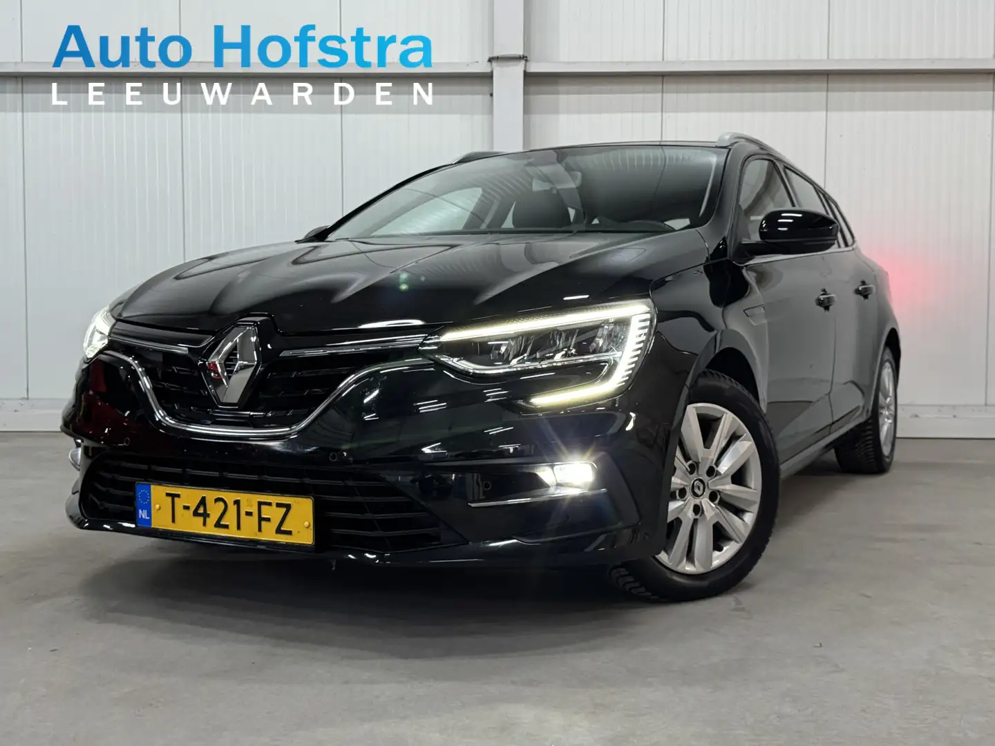 Renault Megane Estate 1.3 TCe 141 PK 140 Equilibre KEY-LES NAVI C Nero - 1