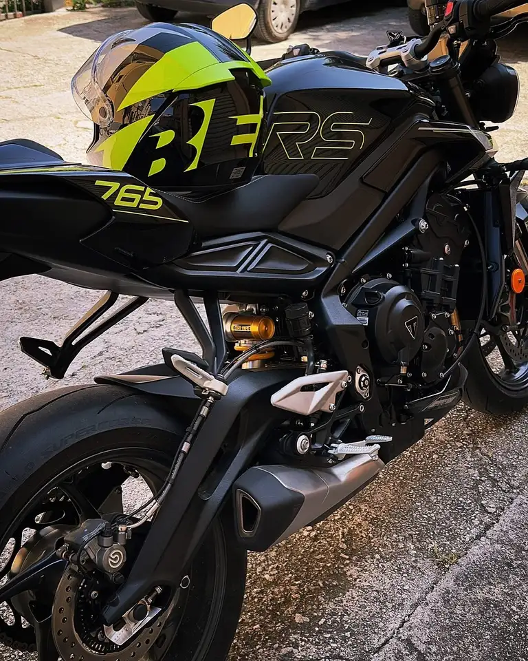 Triumph Street Triple RS