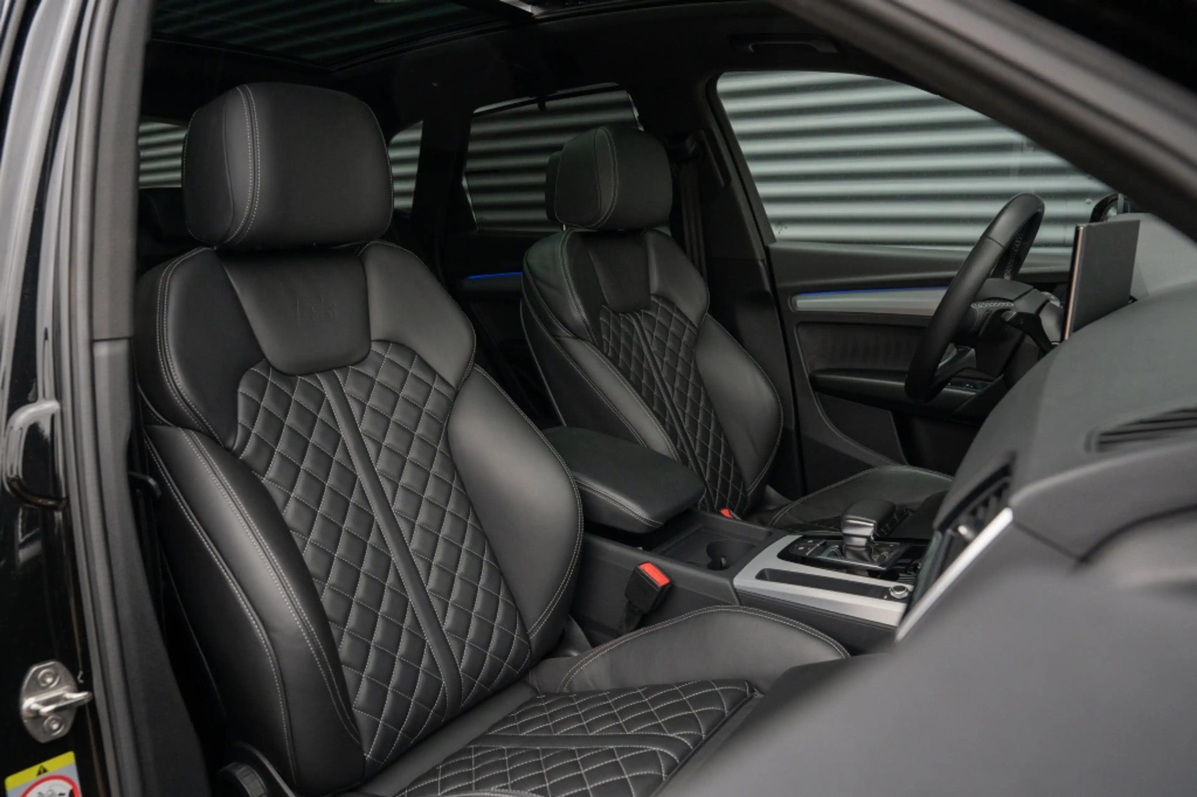 Audi Q5 50 TFSIe Competition 300PK | Luchtv | RS-Stoelen | — photo 38